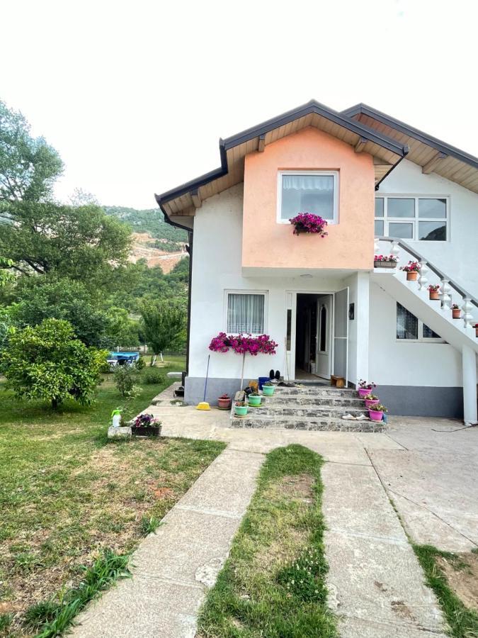 Neretva View Apartment Pocitelj Ngoại thất bức ảnh